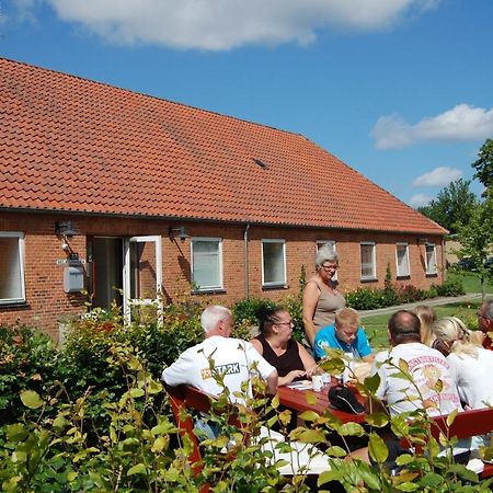 Belaegningen Hostel Brondby Exterior photo
